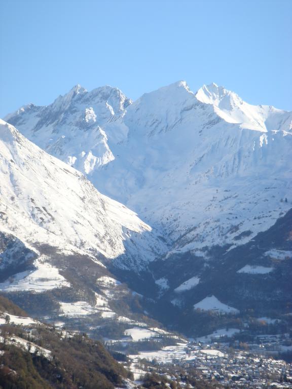 Logis Hotel Les Cimes Argelès-Gazost Dış mekan fotoğraf