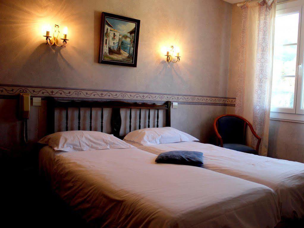 Logis Hotel Les Cimes Argelès-Gazost Dış mekan fotoğraf